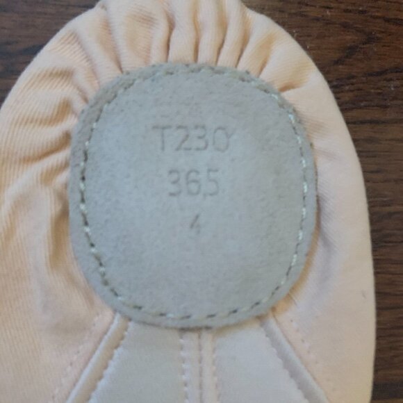 REPETTO Paris Soft Ballet Shoes with Split Sole Deep Peach Kids Size 36.5 France - Picture 4 of 8